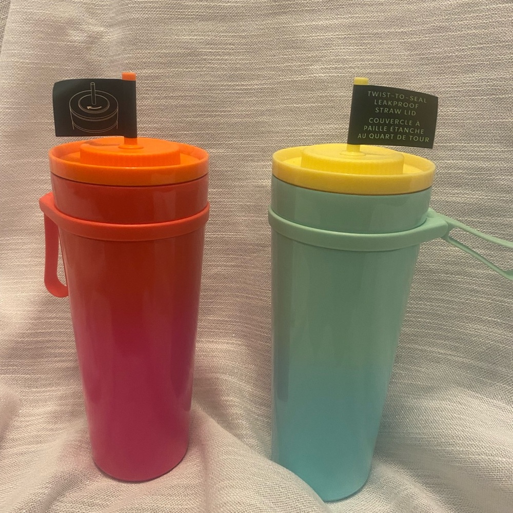 ⭐️⭐️STARBUCKS Colorful Leakproof Travel Tumblers⭐️⭐️